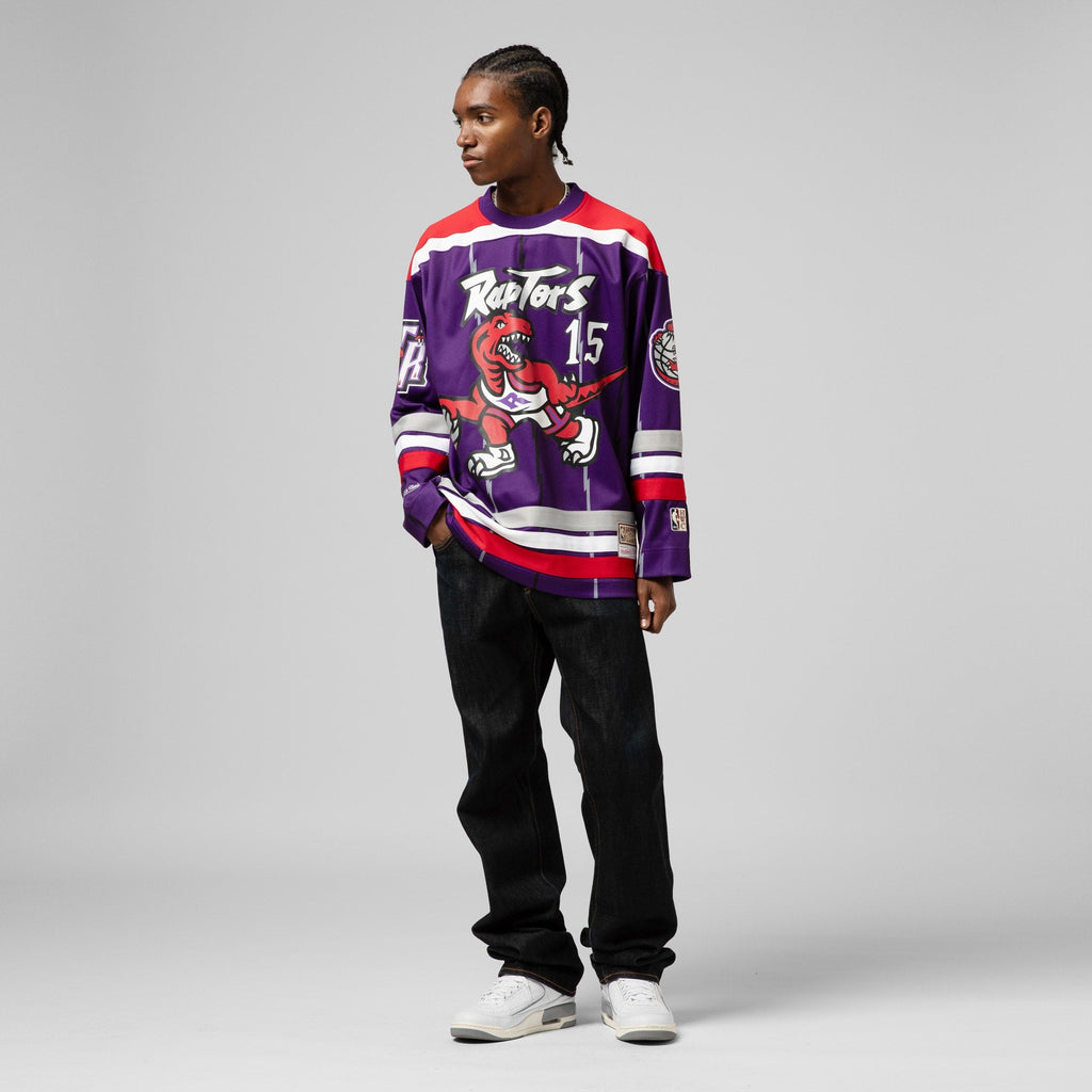 Unisex Mitchell & Ness Vince Carter Purple Toronto Raptors Maxxed Out Fashion Hockey Jersey product image 4, provided for