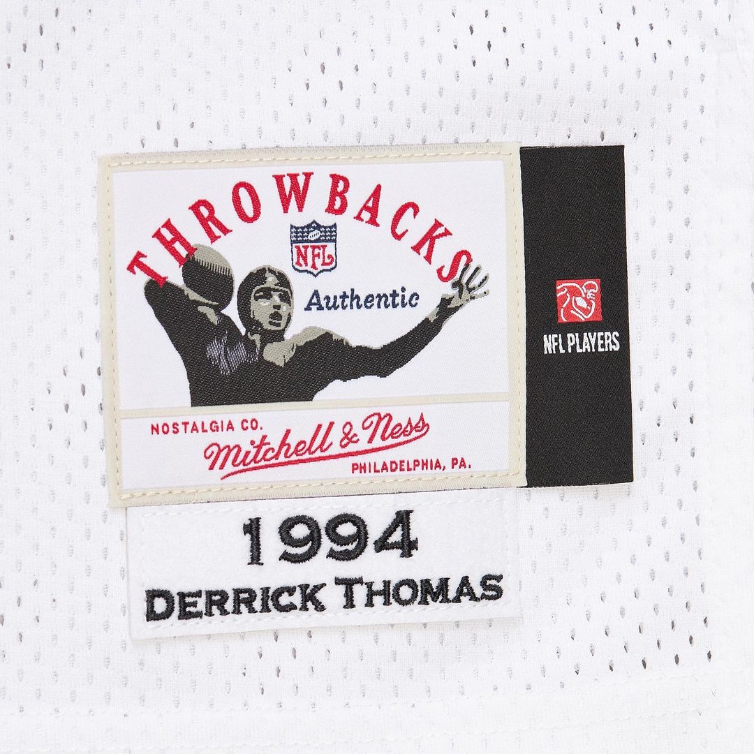 Kansas City Chiefs 1994 Derrick Thomas Mitchell & Ness White Authentic Throwback Retired Player Jersey product image 7,