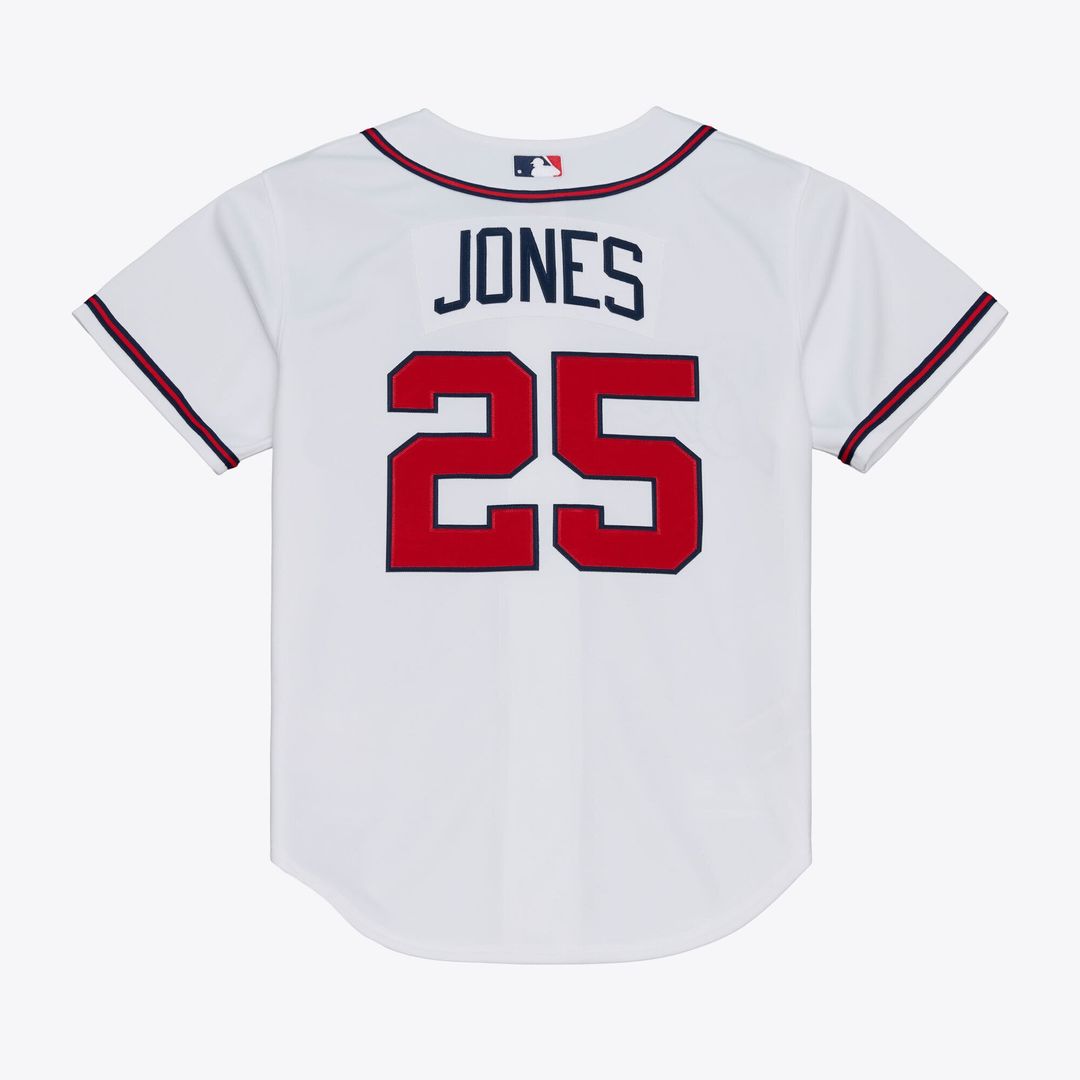 Atlanta Braves Andruw Jones Mitchell & Ness White 2005 Authentic Jersey product image 2, provided for visual reference and