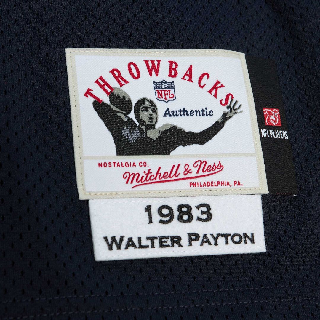 Chicago Bears 1985 Walter Payton Mitchell & Ness White Authentic Throwback Retired Player Jersey product image 11, provided