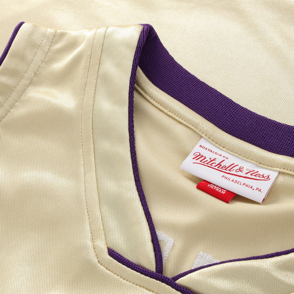 Los Angeles Lakers NBA Mitchell & Ness Authentic HOF Jersey - Kobe Bryant product image 4, provided for visual reference and
