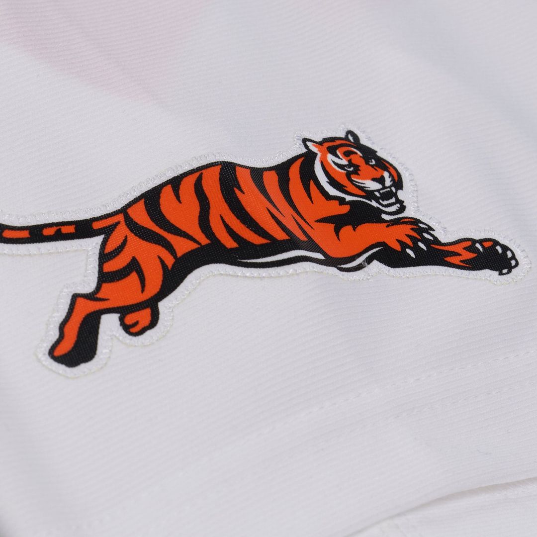 Cincinnati Bengals Chad Johnson Mitchell & Ness White 2001 Legacy Replica Player Jersey product image 6, provided for visual