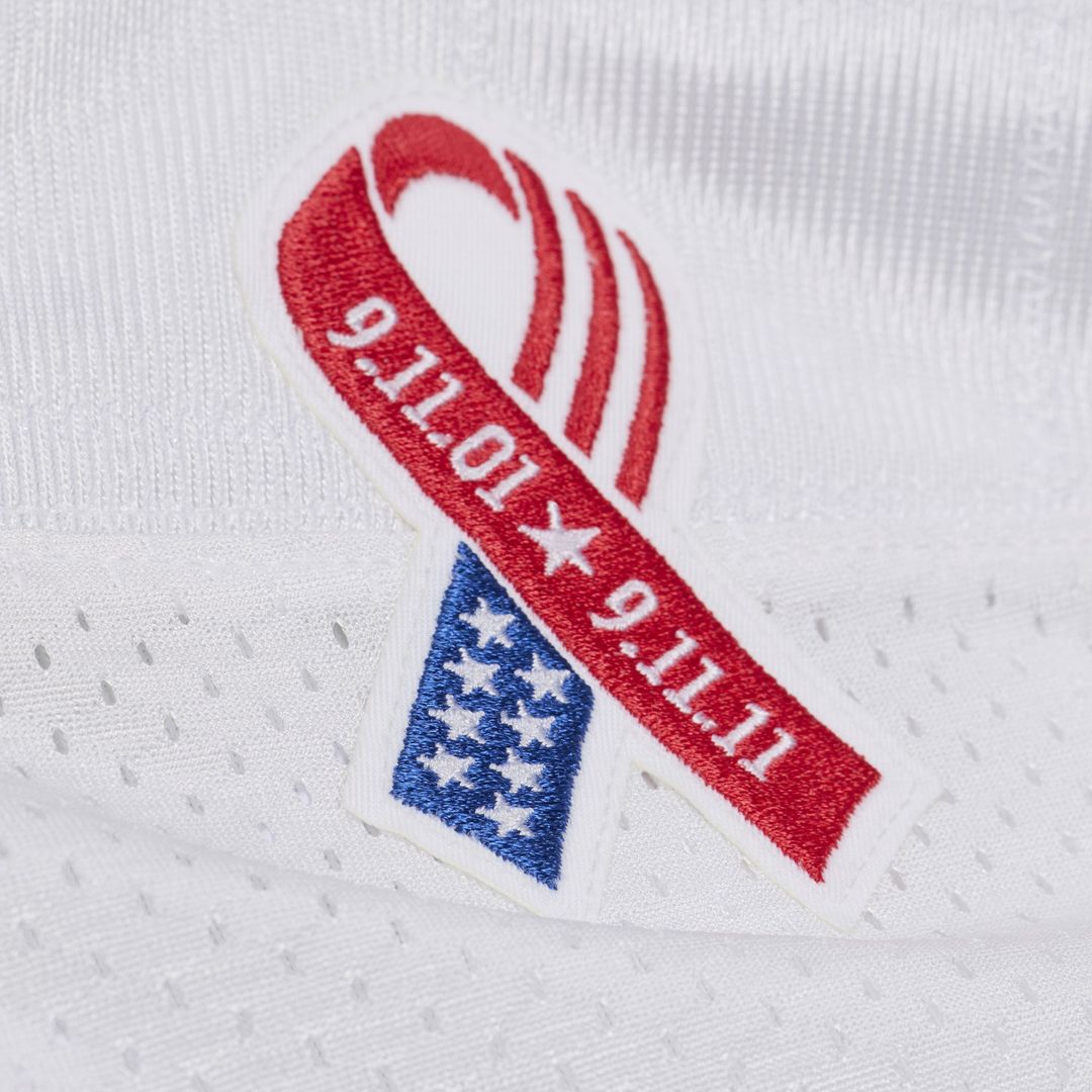 Philadelphia Eagles Jason Kelce Mitchell & Ness White 2011 Authentic Throwback Jersey product image 9, provided for visual