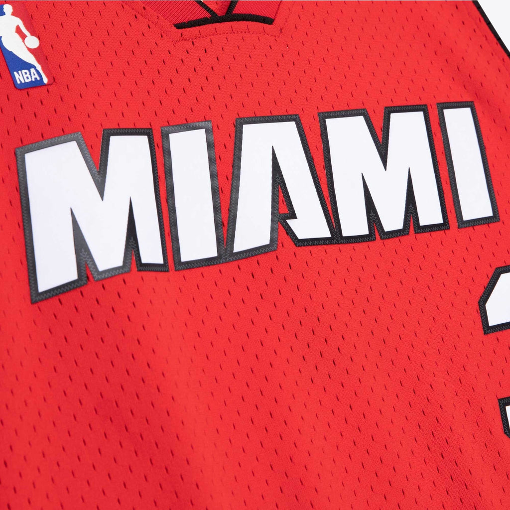 Miami Heat NBA Dwyane Wade Alternate 2005 Hardwood Classics Swingman Jersey By Mitchell & Ness product image 5, provided for