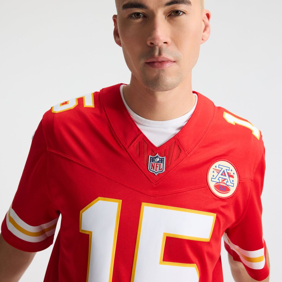 Kansas City Chiefs Patrick Mahomes Nike White Vapor F.U.S.E. Stitched Limited Jersey product image 15, provided for visual