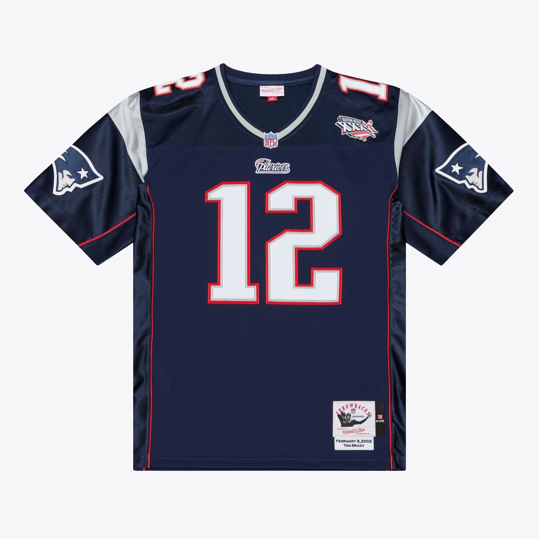 New England Patriots Tom Brady Mitchell & Ness Navy Super Bowl XXXVI Authentic Throwback Jersey product image 1, provided