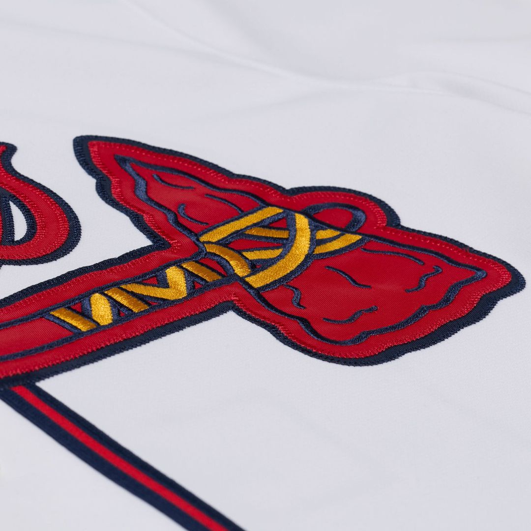 Atlanta Braves Andruw Jones Mitchell & Ness White 2005 Authentic Jersey product image 4, provided for visual reference and
