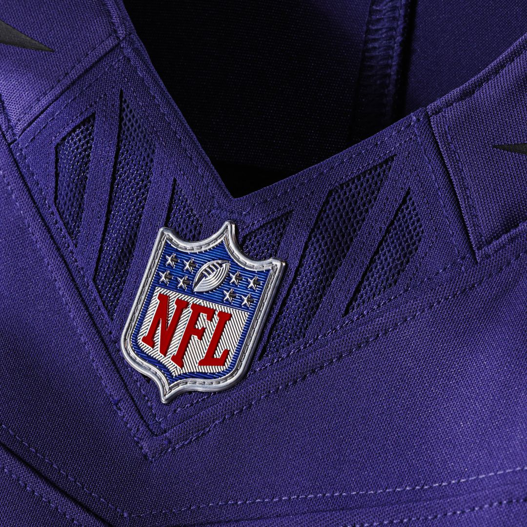 Baltimore Ravens Roquan Smith Nike Purple Team Vapor F.U.S.E. Stitched Limited Jersey product image 4, provided for visual
