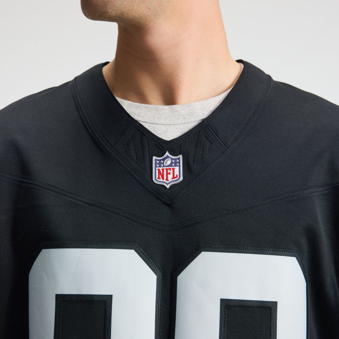 Las Vegas Raiders Brock Bowers Nike White Vapor F.U.S.E. Stitched Limited Jersey product image 14, provided for visual