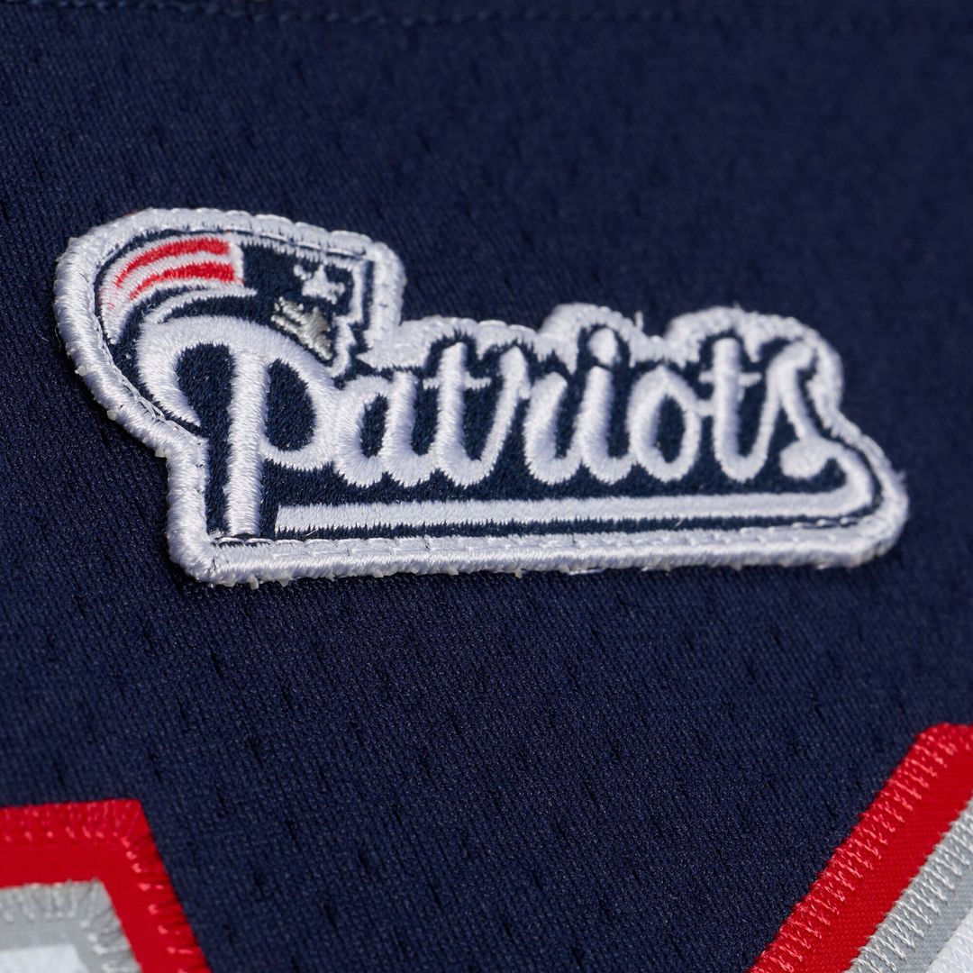 New England Patriots Tom Brady Mitchell & Ness Navy Super Bowl XXXVI Authentic Throwback Jersey product image 5, provided