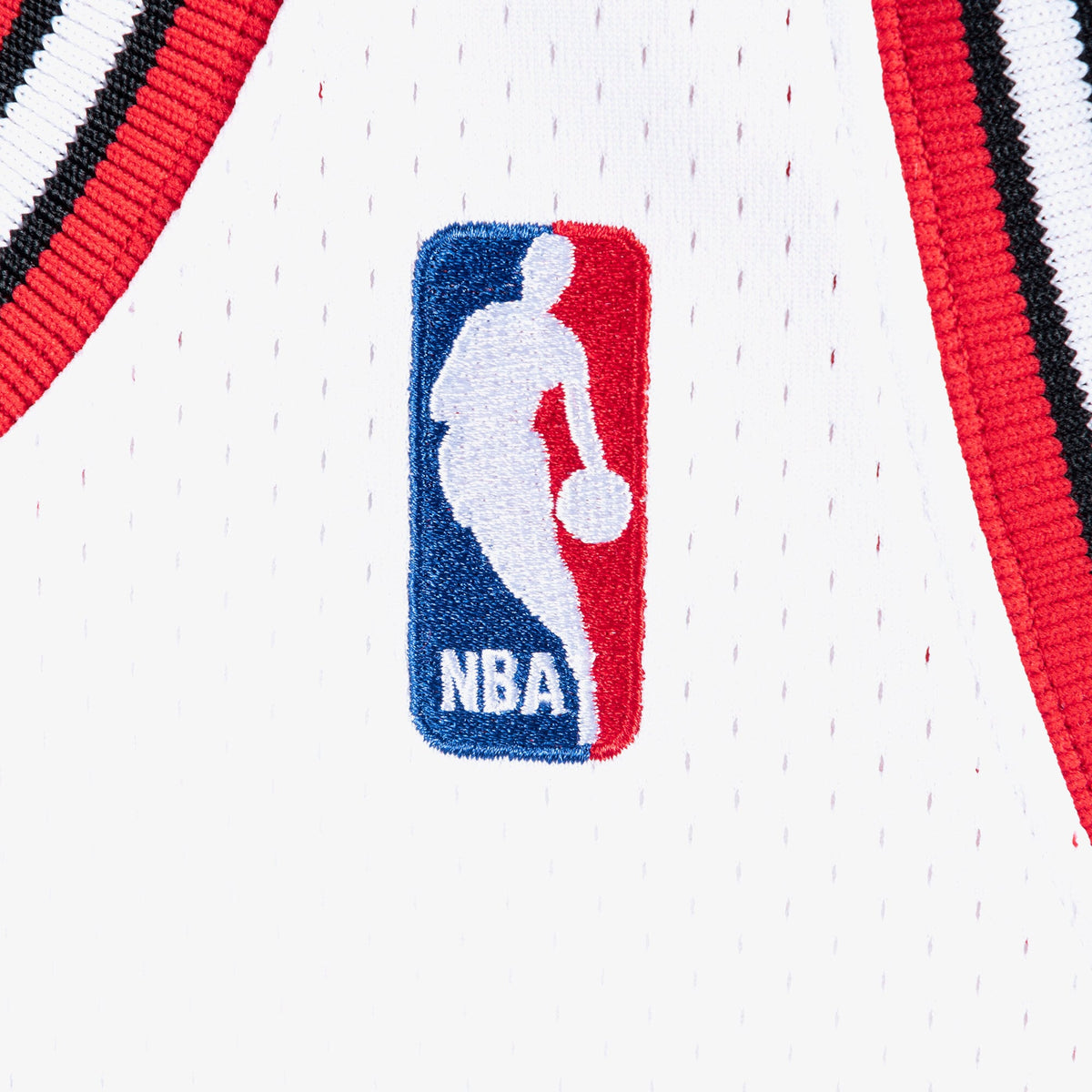 Chicago Bulls Mitchell & Ness Authentic Jersey Home Michael Jordan 1995-96 product image 5, provided for visual reference