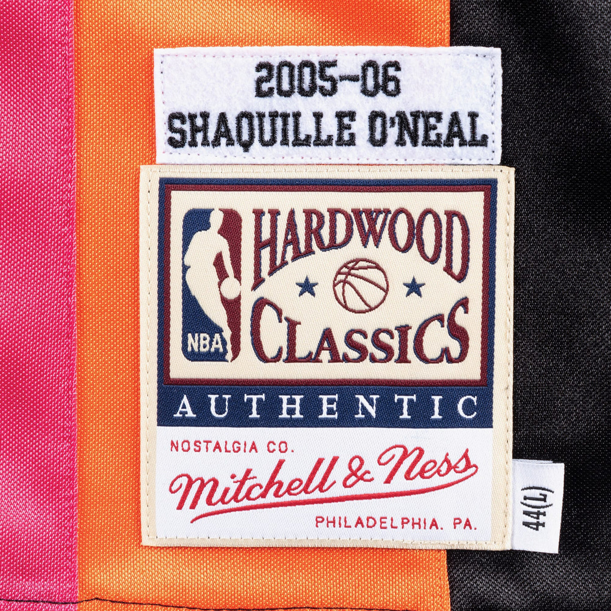 Miami Heat Mitchell & Ness Authentic Jersey Alternate Shaquille O'Neal 2005-06 product image 4, provided for visual