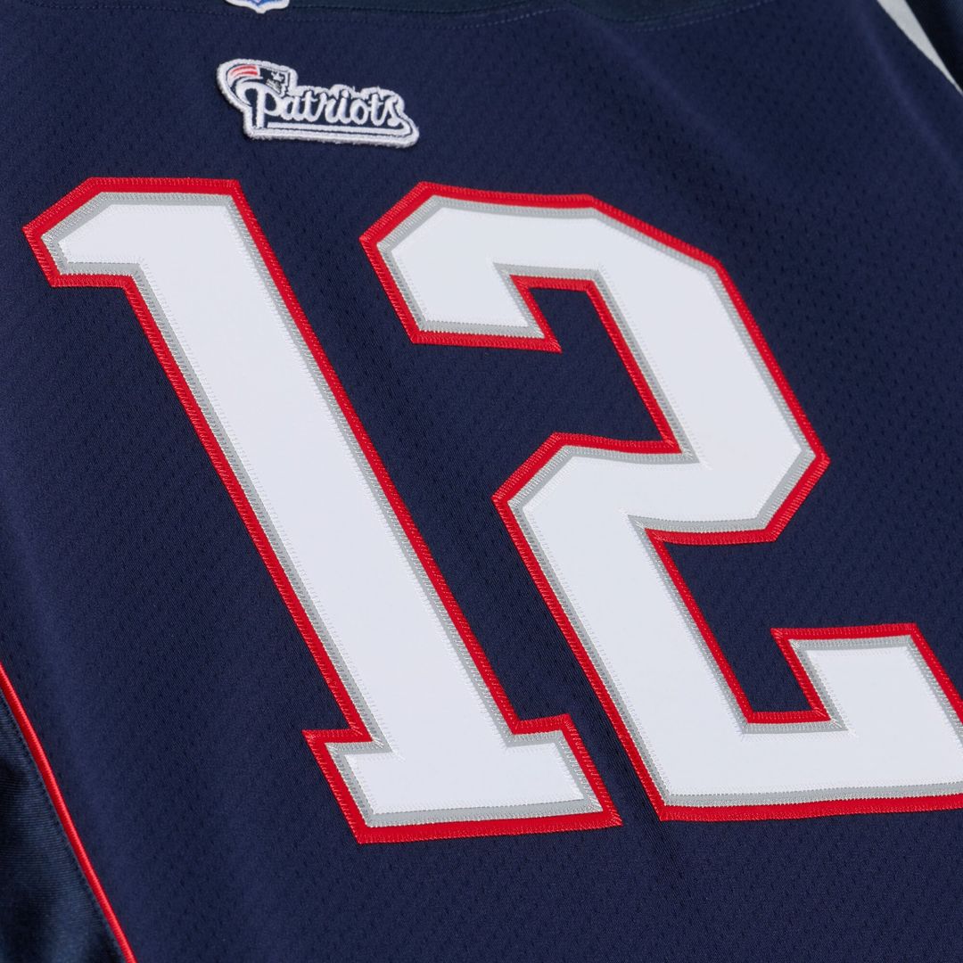 New England Patriots Tom Brady Mitchell & Ness Navy Super Bowl XXXVI Authentic Throwback Jersey product image 13, provided