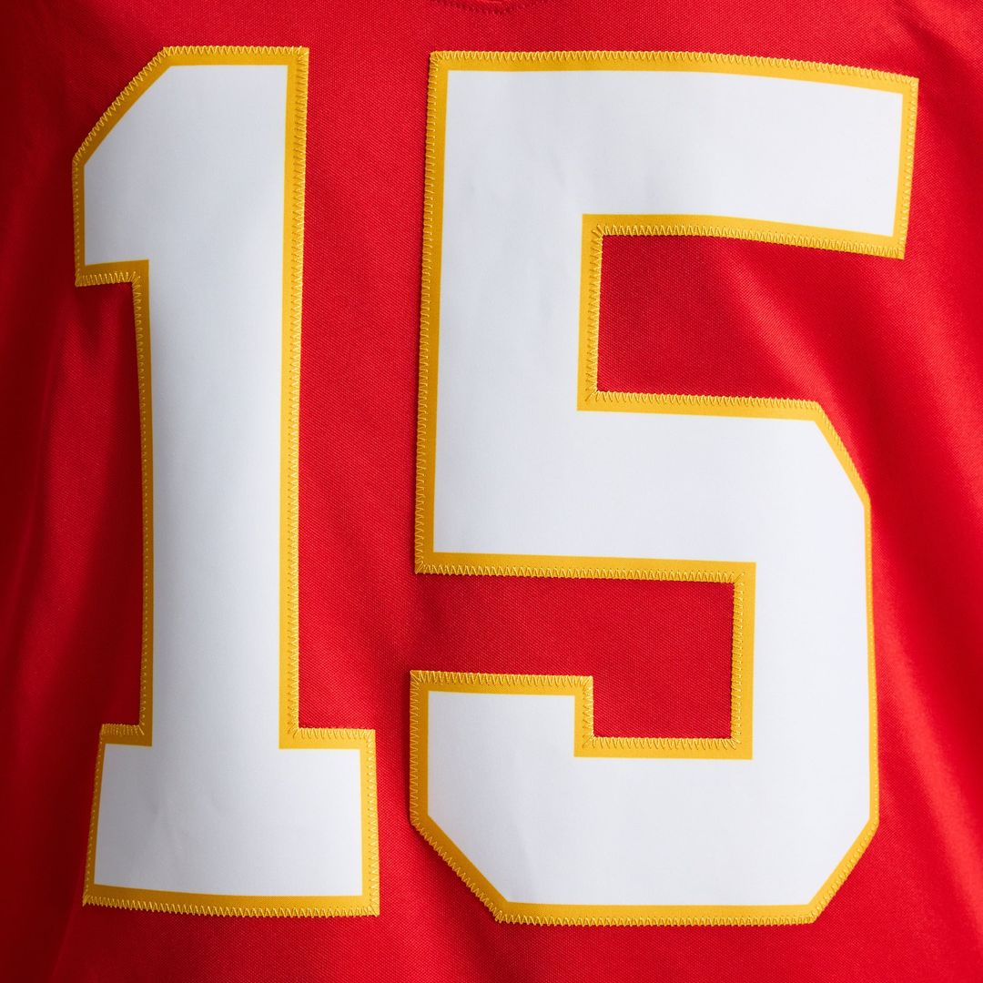 Kansas City Chiefs Patrick Mahomes Nike White Vapor F.U.S.E. Stitched Limited Jersey product image 16, provided for visual