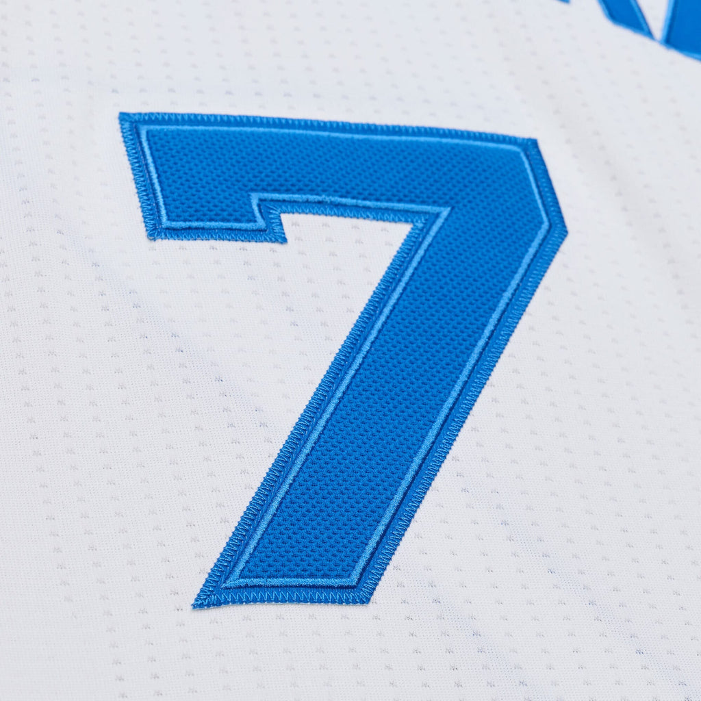 Mitchell & Ness Carmelo Anthony White New York Knicks 2015-16 Hardwood Classics Authentic Jersey product image 4, provided