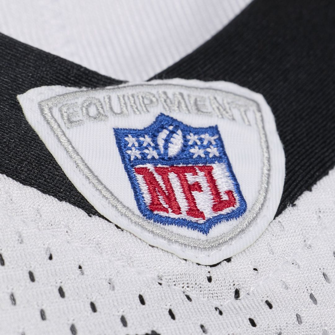 Philadelphia Eagles Jason Kelce Mitchell & Ness White 2011 Authentic Throwback Jersey product image 5, provided for visual